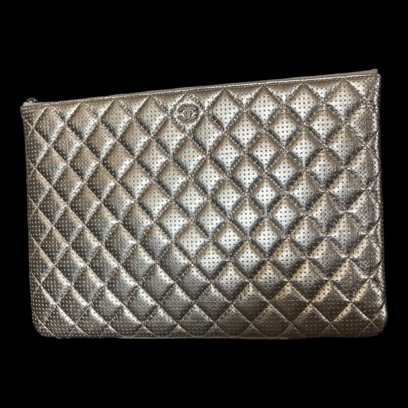 Chanel Quilted Large Cosmetic Case - Picture 1 of 9